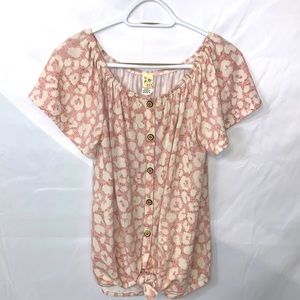 7th‎ Ray Peach Button Up Top Flutter Sleeves size Med